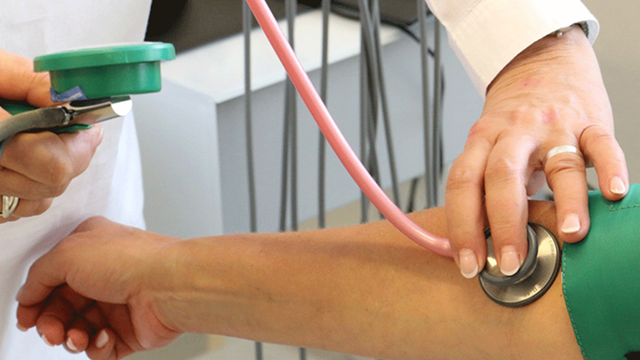 Chuyên gia Nhật chứng nhận 3 bí quyết kiểm soát đường huyết, hạ huyết áp, người Việt làm theo dễ dàng- Ảnh 1.