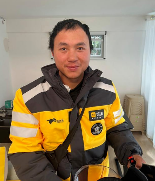 Ph&aacute;t hiện thanh ni&ecirc;n 26 tuổi l&agrave;m shipper, 3 năm kiếm hơn 3,8 tỷ đồng- Ảnh 1.