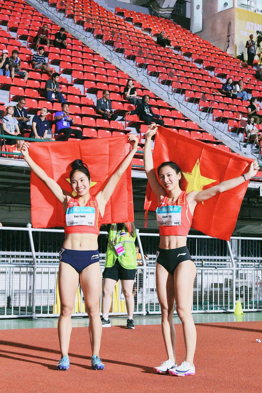 Phỏng vấn "nữ thần" Việt Nam 2k5 lần đầu dự SEA Games đã phá kỉ lục tồn tại suốt 15 năm, còn cực xinh đẹp - Ảnh 10. Phỏng vấn "nữ thần" Việt Nam 2k5 lần đầu dự SEA Games đã phá kỉ lục tồn tại suốt 15 năm, còn cực xinh đẹp - Ảnh 10.