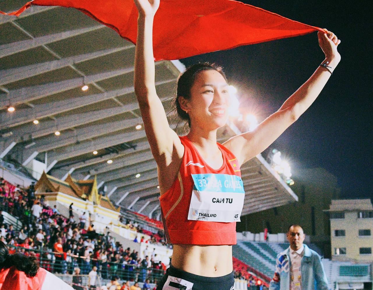 Phỏng vấn "nữ thần" Việt Nam 2k5 lần đầu dự SEA Games đã phá kỉ lục tồn tại suốt 15 năm, còn cực xinh đẹp - Ảnh 12. Phỏng vấn "nữ thần" Việt Nam 2k5 lần đầu dự SEA Games đã phá kỉ lục tồn tại suốt 15 năm, còn cực xinh đẹp - Ảnh 12.