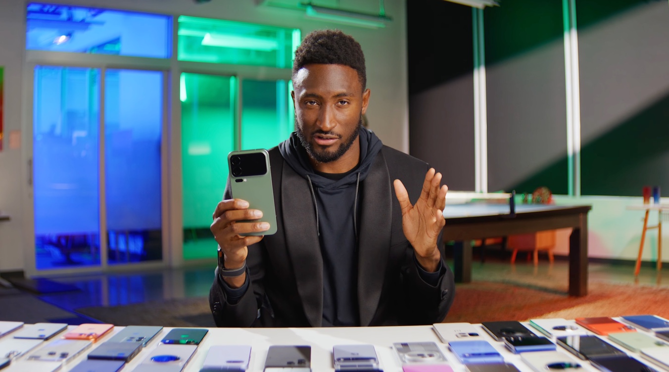 MKBHD công bố smartphone của năm 2025 không có S25 Ultra , iPhone nhận giải Tiến bộ nhất - Ảnh 1. MKBHD công bố smartphone của năm 2025 không có S25 Ultra , iPhone nhận giải Tiến bộ nhất - Ảnh 1.