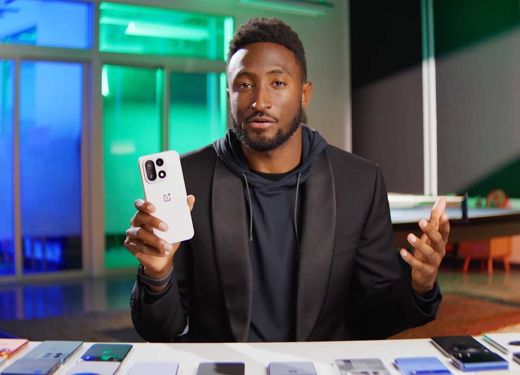 MKBHD công bố smartphone của năm 2025 không có S25 Ultra , iPhone nhận giải Tiến bộ nhất - Ảnh 5. MKBHD công bố smartphone của năm 2025 không có S25 Ultra , iPhone nhận giải Tiến bộ nhất - Ảnh 5.