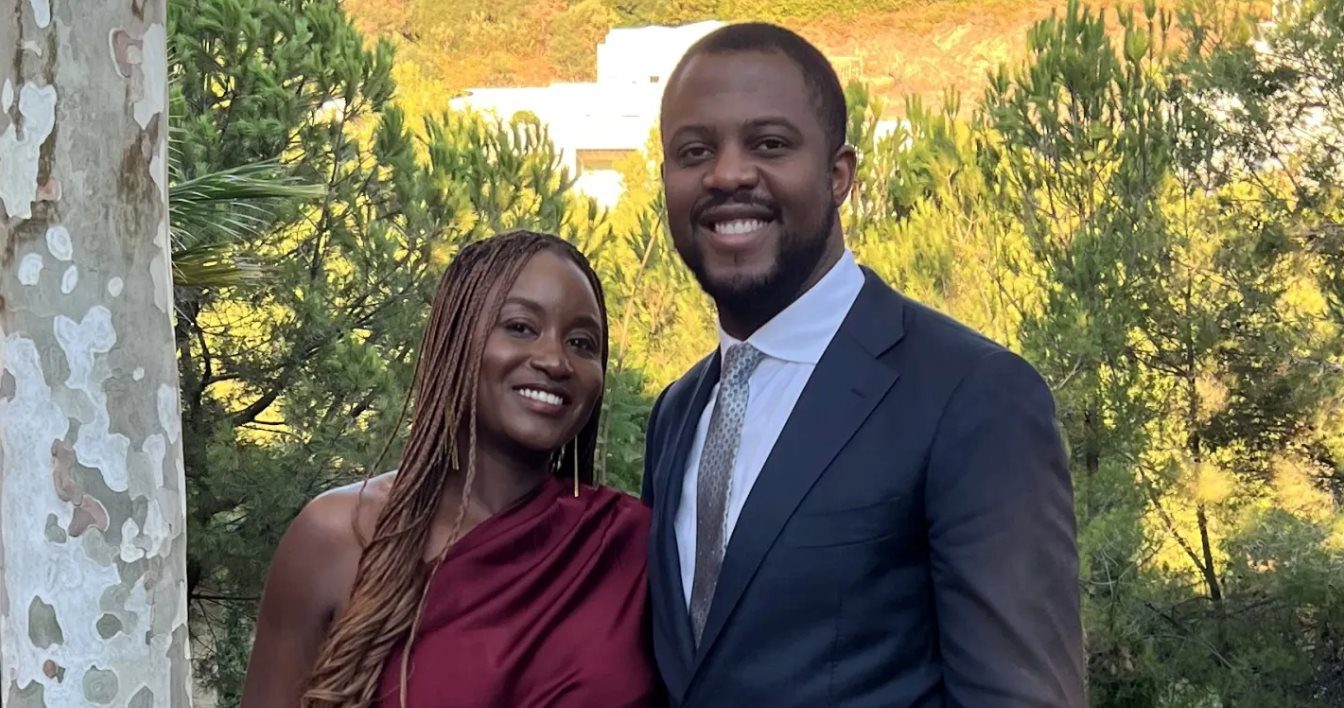 Khởi nghiệp ngay tại nhà, cặp đôi thành công xây đế chế kinh doanh mang về gần 8 tỷ đồng/năm, mỗi tuần chỉ làm 8 giờ - Ảnh 1.