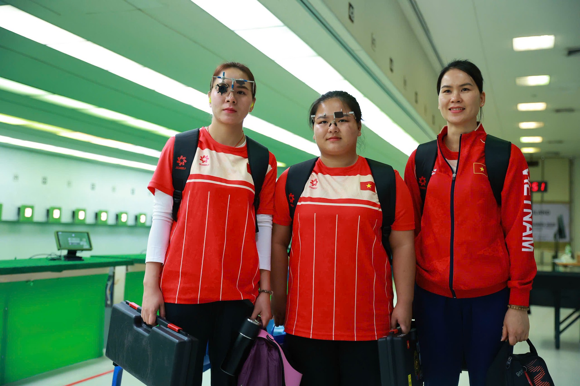 - Ảnh 4. - Ảnh 4.