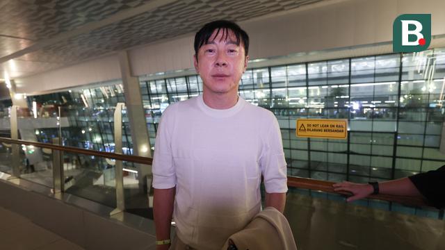 HLV Shin Tae-yong chưa nhận liên hệ từ PSSI, dù ghế nóng tuyển Indonesia bỏ trống - Ảnh 1.