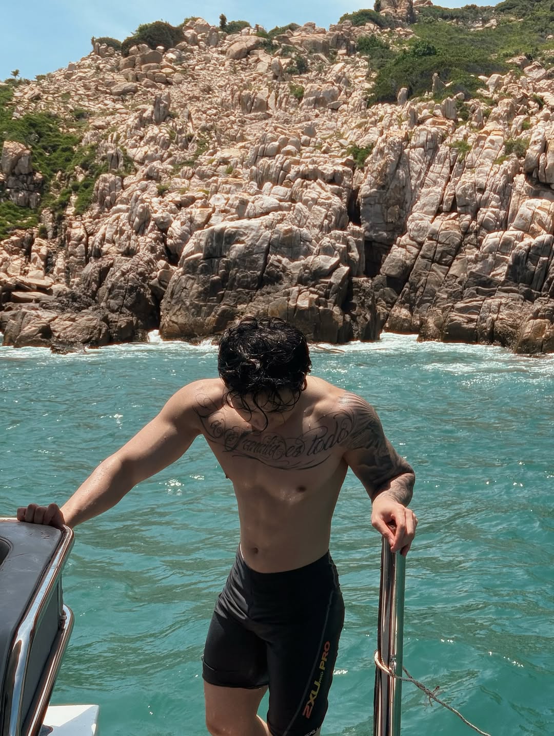 Orange công khai bạn trai "hồng hài nhi" - Ảnh 5. Orange công khai bạn trai "hồng hài nhi" - Ảnh 5.