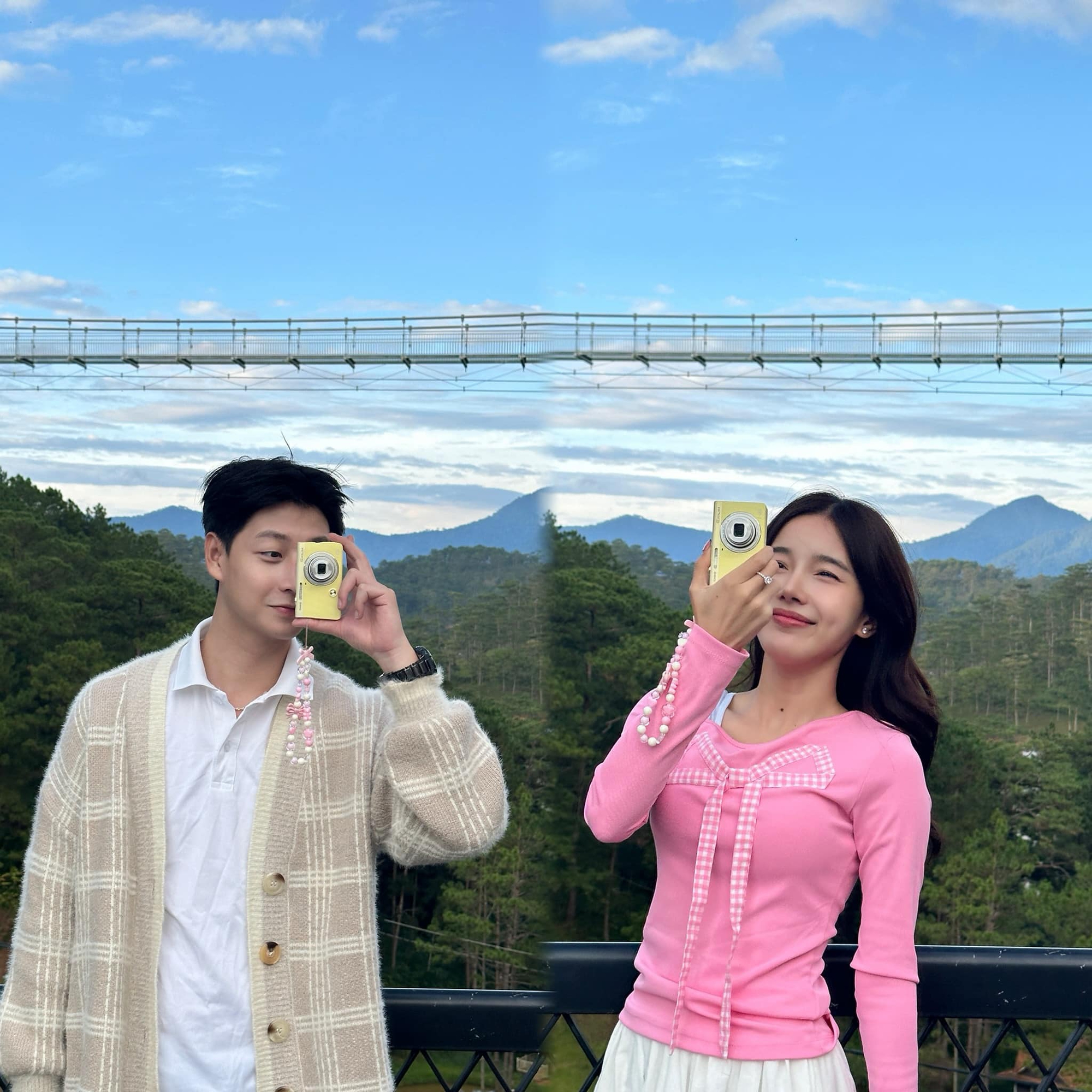 Nam TikToker mới cưới tiết lộ "tật lạ" khi ngủ, trưa hay tối đều muốn vợ làm điều này - Ảnh 6. Nam TikToker mới cưới tiết lộ "tật lạ" khi ngủ, trưa hay tối đều muốn vợ làm điều này - Ảnh 6.