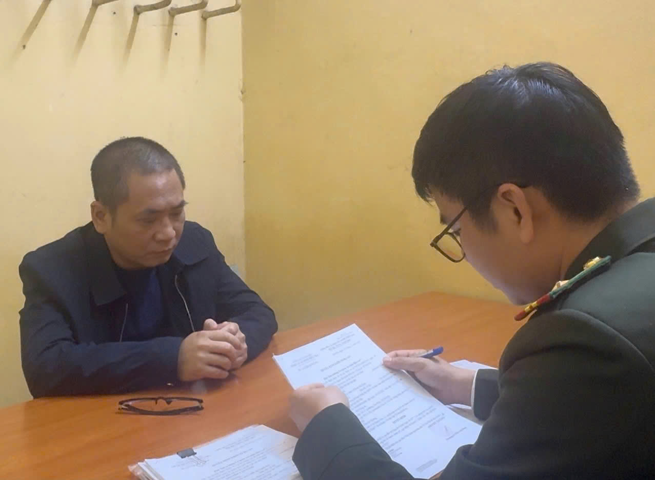 Khởi tố hiệu trưởng trường Cao đẳng Du lịch H&agrave; Nội v&igrave; sai phạm chi trả tiền hỗ trợ A80 - Ảnh 2.