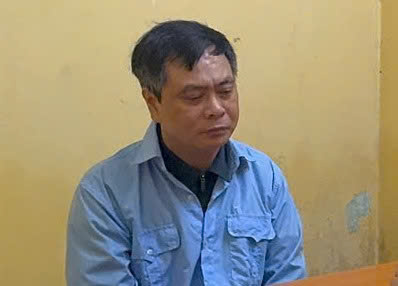 Khởi tố hiệu trưởng trường Cao đẳng Du lịch H&agrave; Nội v&igrave; sai phạm chi trả tiền hỗ trợ A80 - Ảnh 1.