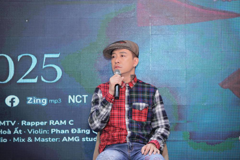 Vợ Tuấn Hưng: "Giờ phải công nhận, chồng mình thật sự giỏi" - Ảnh 1. Vợ Tuấn Hưng: "Giờ phải công nhận, chồng mình thật sự giỏi" - Ảnh 1.