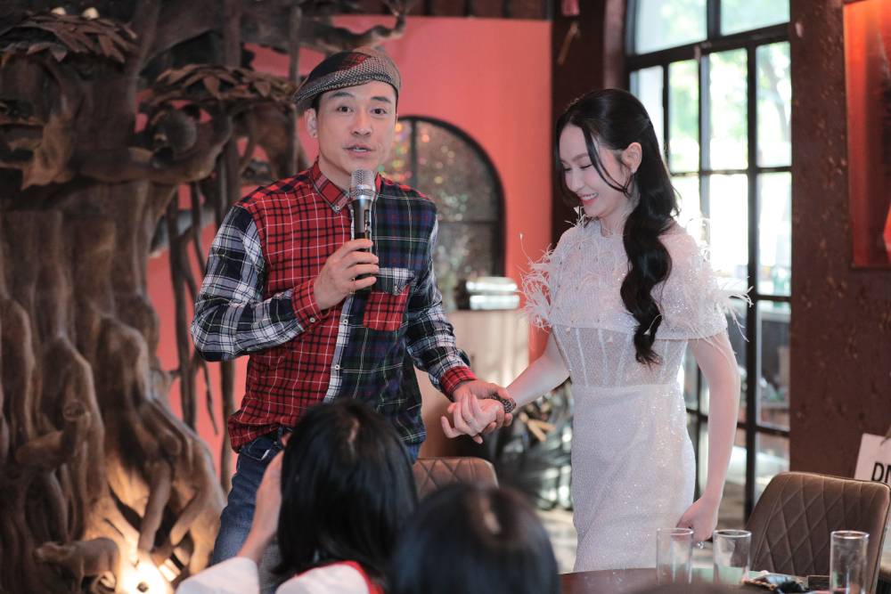 Vợ Tuấn Hưng: "Giờ phải công nhận, chồng mình thật sự giỏi" - Ảnh 2. Vợ Tuấn Hưng: "Giờ phải công nhận, chồng mình thật sự giỏi" - Ảnh 2.