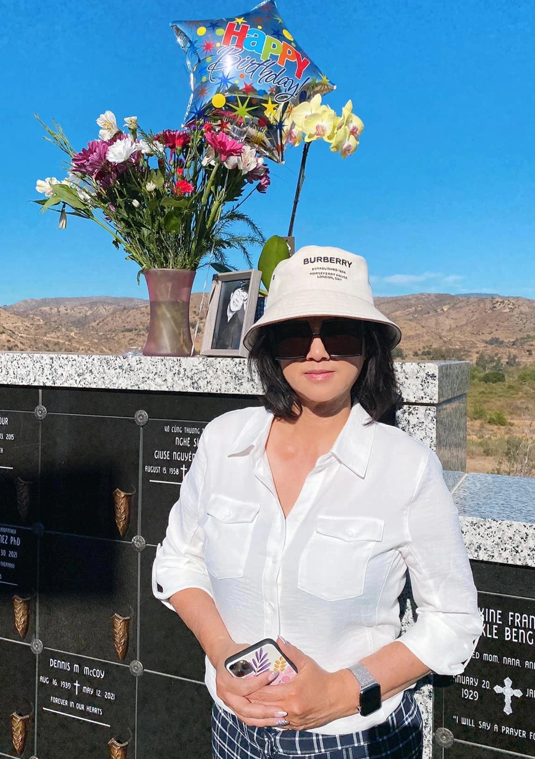 Cuộc sống của vợ Chí Tài sau 5 năm danh hài qua đời, duy trì làm 1 điều từ ngày mất đến nay - Ảnh 2. Cuộc sống của vợ Chí Tài sau 5 năm danh hài qua đời, duy trì làm 1 điều từ ngày mất đến nay - Ảnh 2.