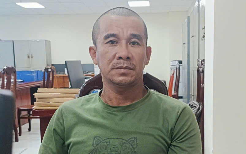 Truy nã Tây Ninh: Hai đối tượng ra đầu thú sau thời gian lẩn trốn - Ảnh 1. Truy nã Tây Ninh: Hai đối tượng ra đầu thú sau thời gian lẩn trốn - Ảnh 1.