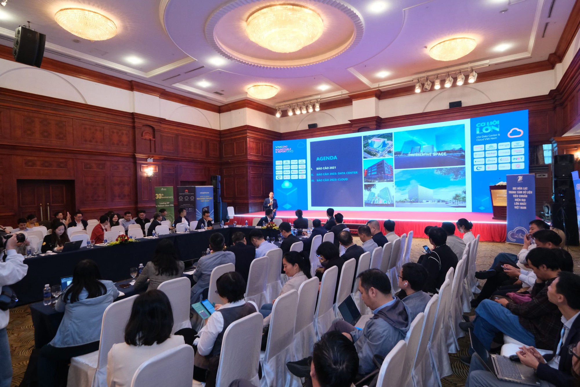 Internet Day 2025 sắp diễn ra: Việt Nam đặt cược v&agrave;o &ldquo;Kh&ocirc;ng gian số tin cậy&rdquo; trong kỷ nguy&ecirc;n AI b&ugrave;ng nổ- Ảnh 4.