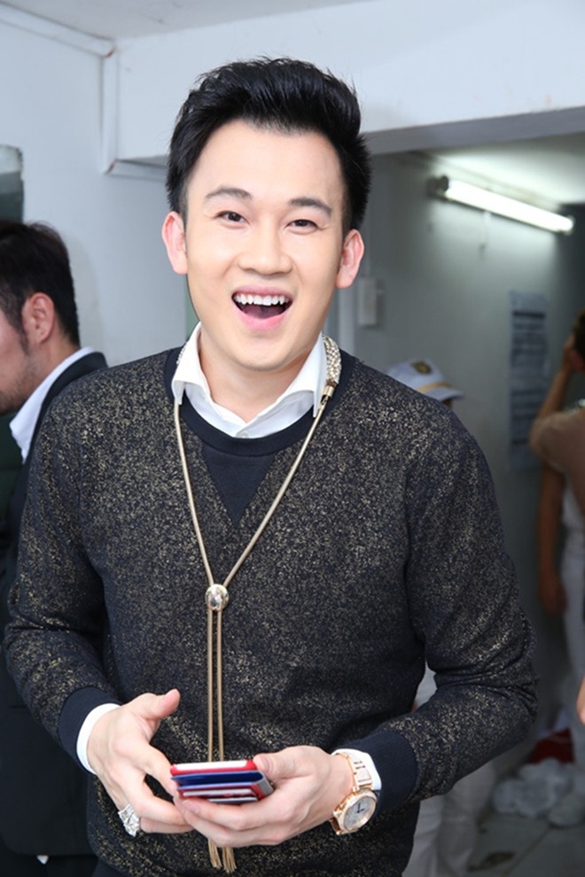 Nam ca sĩ có nhà từ Việt Nam đến Mỹ: 41 tuổi chưa vợ, muốn cưới 1 người như "tình cũ" của Trấn Thành - Ảnh 4. Nam ca sĩ có nhà từ Việt Nam đến Mỹ: 41 tuổi chưa vợ, muốn cưới 1 người như "tình cũ" của Trấn Thành - Ảnh 4.