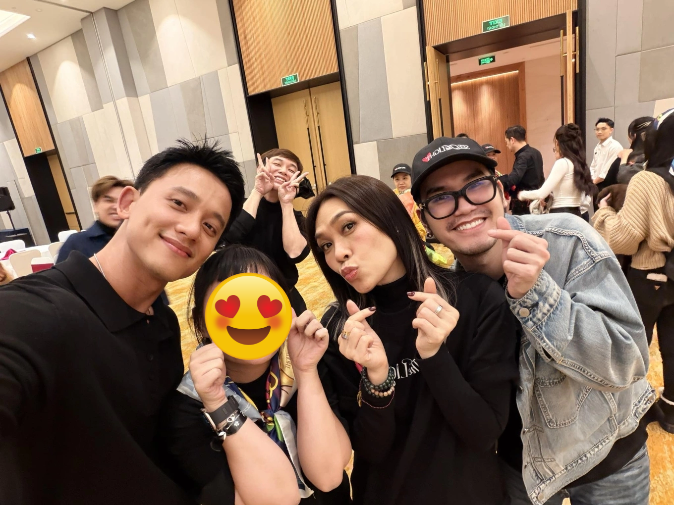 Mai Tài Phến làm 1 hành động chứng minh tình cảm với Mỹ Tâm trước 40 nghìn người- Ảnh 7. Mai Tài Phến làm 1 hành động chứng minh tình cảm với Mỹ Tâm trước 40 nghìn người- Ảnh 7.