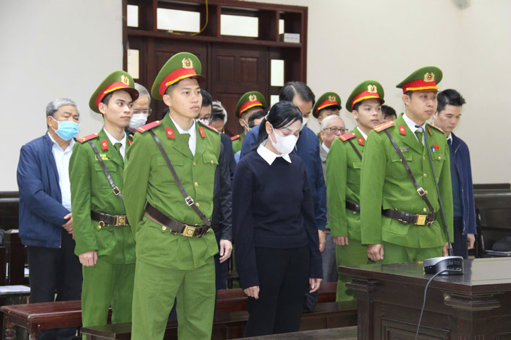 X&eacute;t xử ph&uacute;c thẩm vụ Ph&uacute;c Sơn: Cựu Chủ tịch Vĩnh Ph&uacute;c vắng mặt do đột qụy - Ảnh 1.