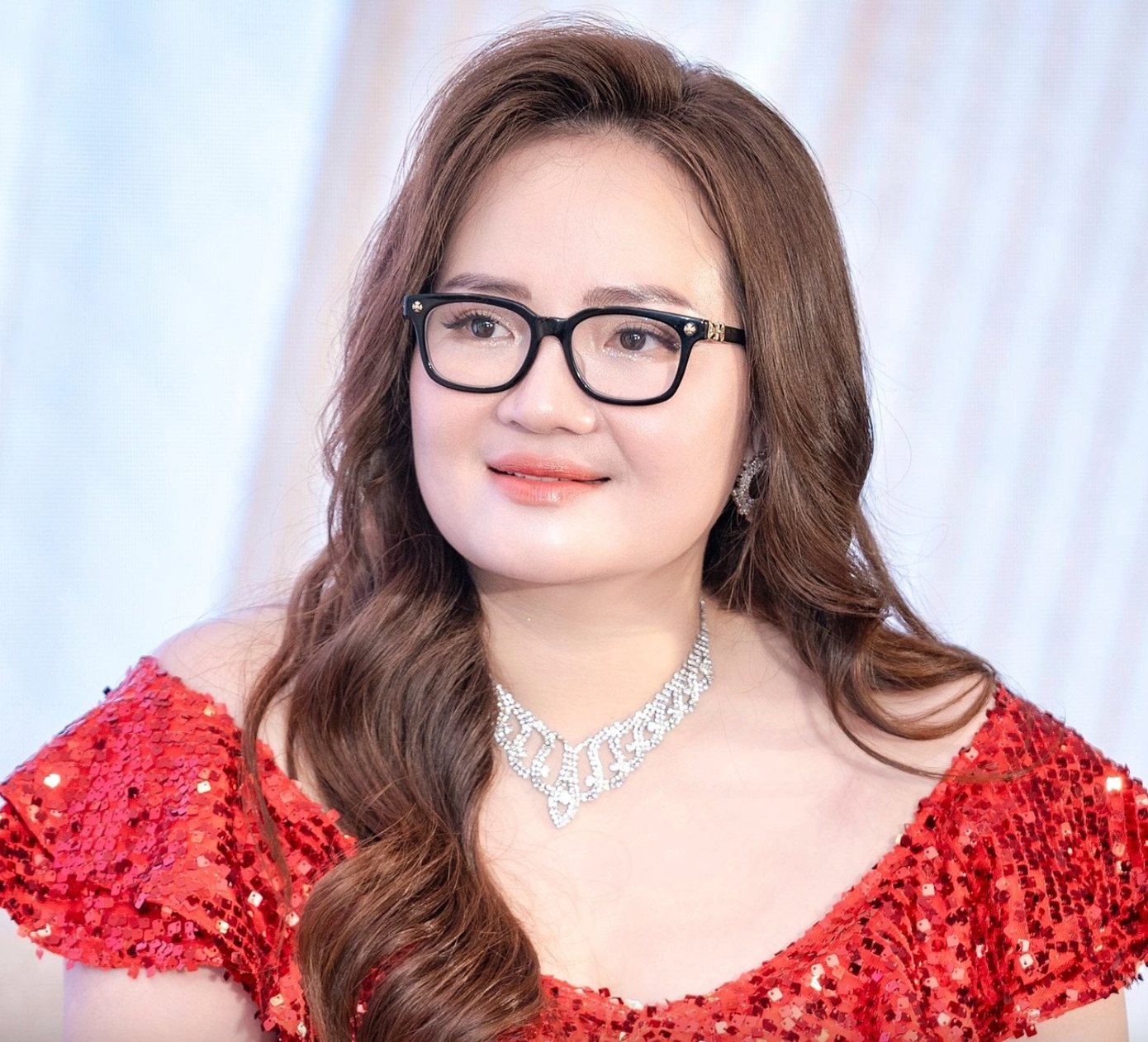 Bộ C&ocirc;ng an mở rộng điều tra hệ sinh th&aacute;i Ho&agrave;ng Hường li&ecirc;n quan đến vi phạm ph&aacute;p luật - Ảnh 1.