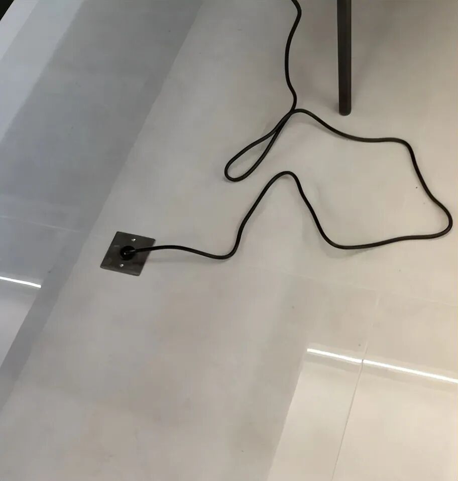 T&ocirc;i đ&atilde; mua 2 căn nh&agrave; v&agrave; r&uacute;t ra 5 sai lầm &ldquo;đắt gi&aacute;&rdquo; trong ph&ograve;ng kh&aacute;ch: Nếu mua lần nữa, t&ocirc;i quyết tr&aacute;nh xa!- Ảnh 1.