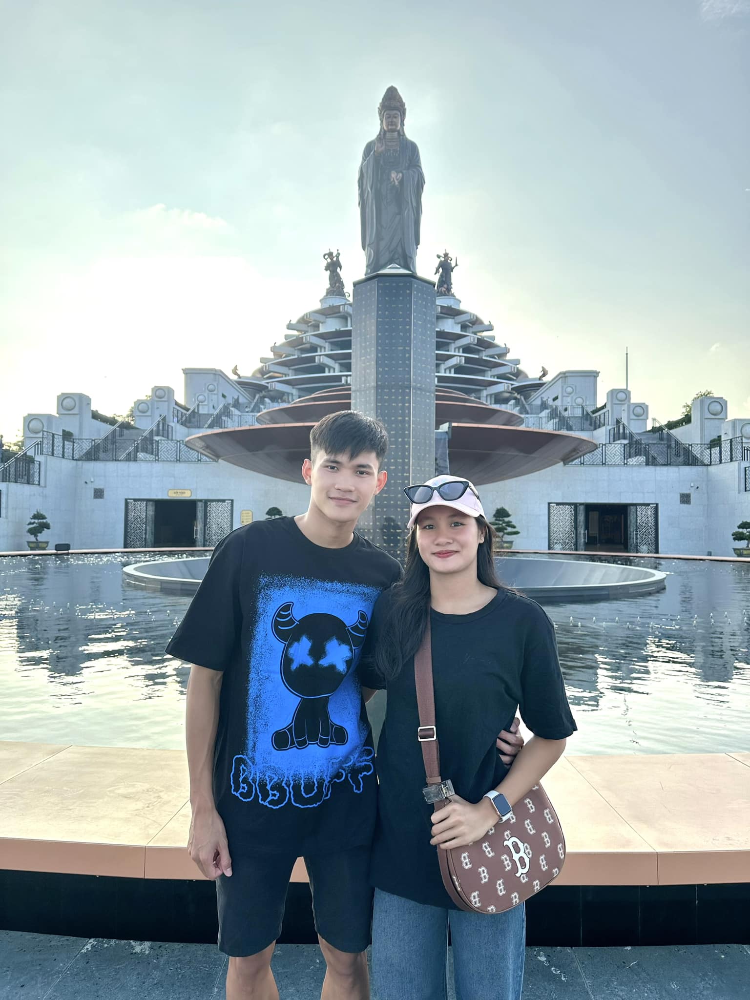 Bức ảnh gây sốt của cặp đôi hot nhất SEA Games 33: Trai tài gái giỏi, đẹp đôi còn "lụm" cả "rổ" huy chương! - Ảnh 7. Bức ảnh gây sốt của cặp đôi hot nhất SEA Games 33: Trai tài gái giỏi, đẹp đôi còn "lụm" cả "rổ" huy chương! - Ảnh 7.