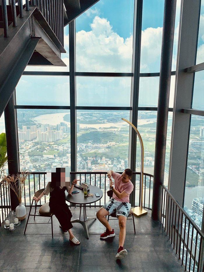 "Ông trùm" Huỳnh Đức Vân cầm đầu đường dây lừa đảo 2.000 tỷ đồng: Sở hữu xe sang, biệt thự ở tuổi 33 - Ảnh 4.