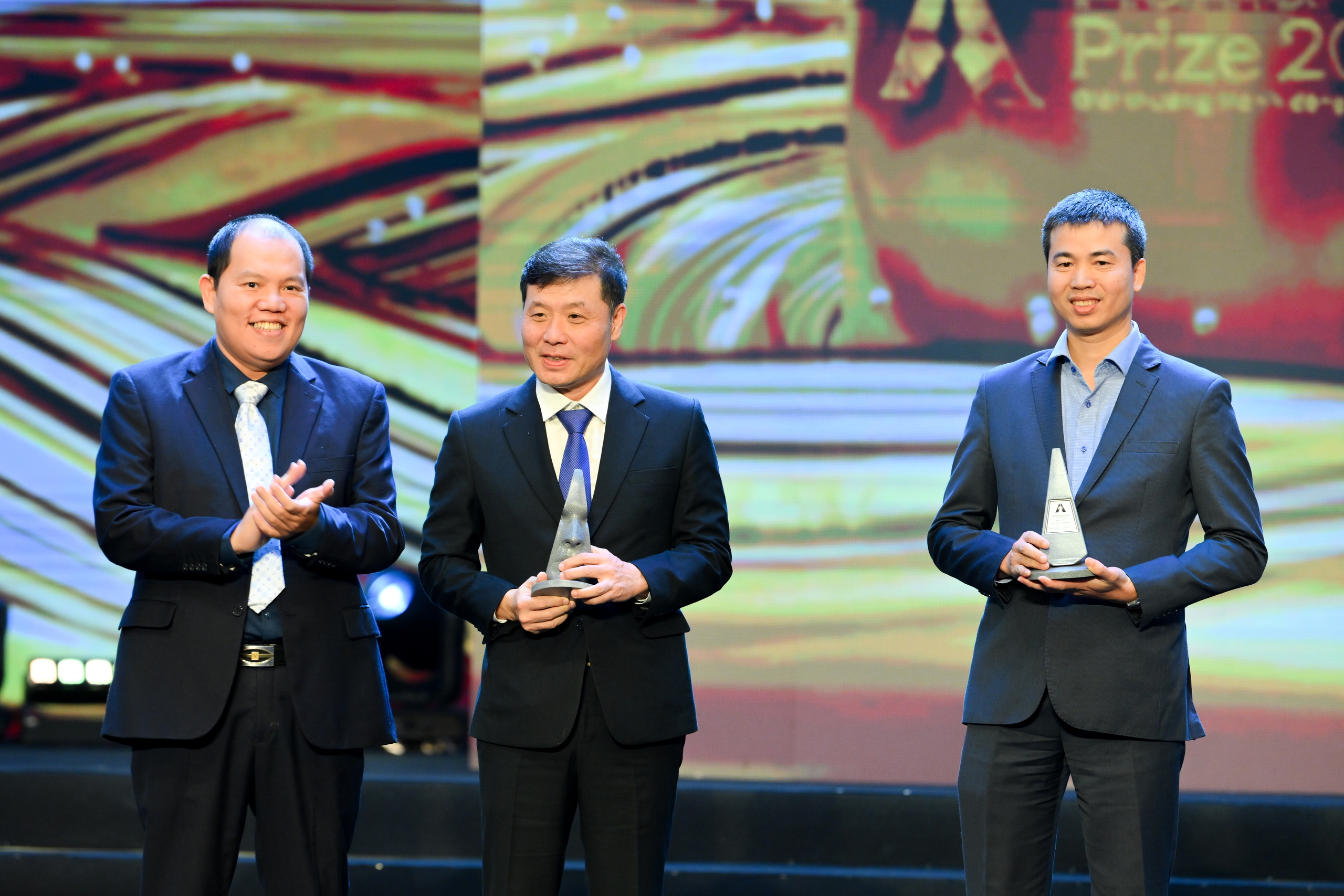 5 dự án được vinh danh tại hạng mục cao quý Giải thưởng năm - Giải thưởng Hành động vì cộng đồng 2025 - Ảnh 13.