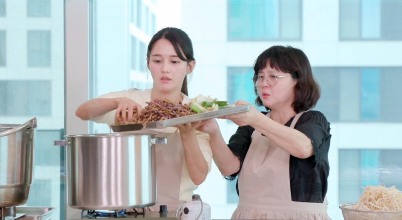 - Ảnh 4. - Ảnh 4.