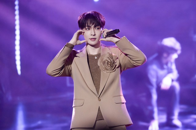 Ca sĩ được coi như báu vật, từng tổ chức concert ở SVĐ Quốc gia nay bị ghẻ lạnh, gạt khỏi nhóm?- Ảnh 1. Ca sĩ được coi như báu vật, từng tổ chức concert ở SVĐ Quốc gia nay bị ghẻ lạnh, gạt khỏi nhóm?- Ảnh 1.