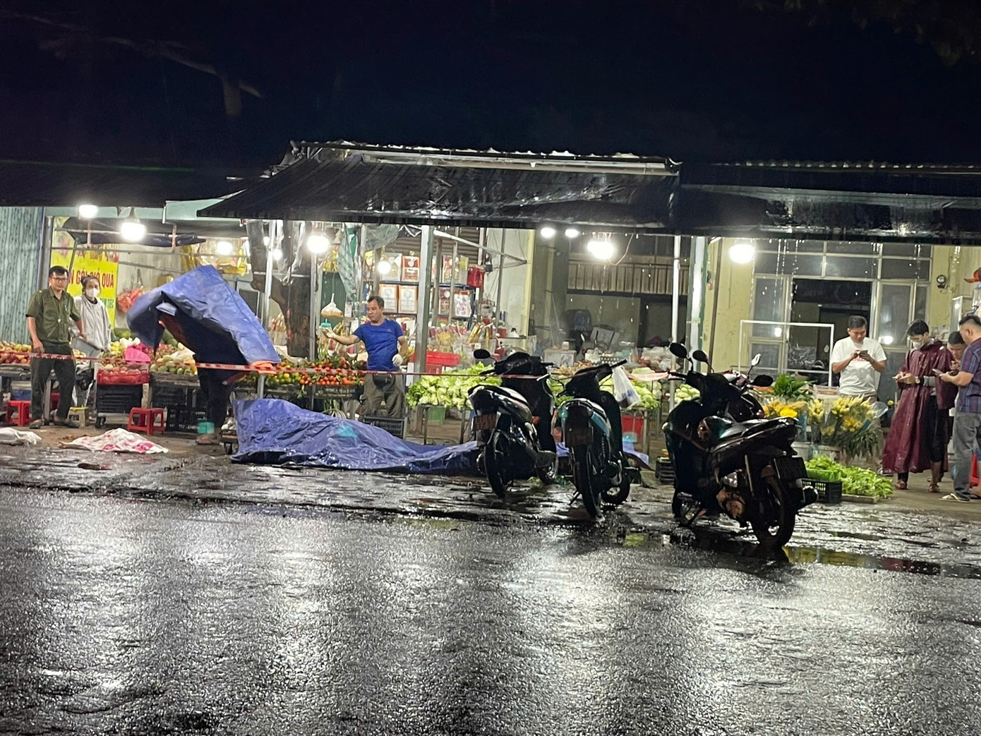 Bắt 5 đối tượng liên quan vụ người bị đánh tử vong ở TPHCM - Ảnh 1.