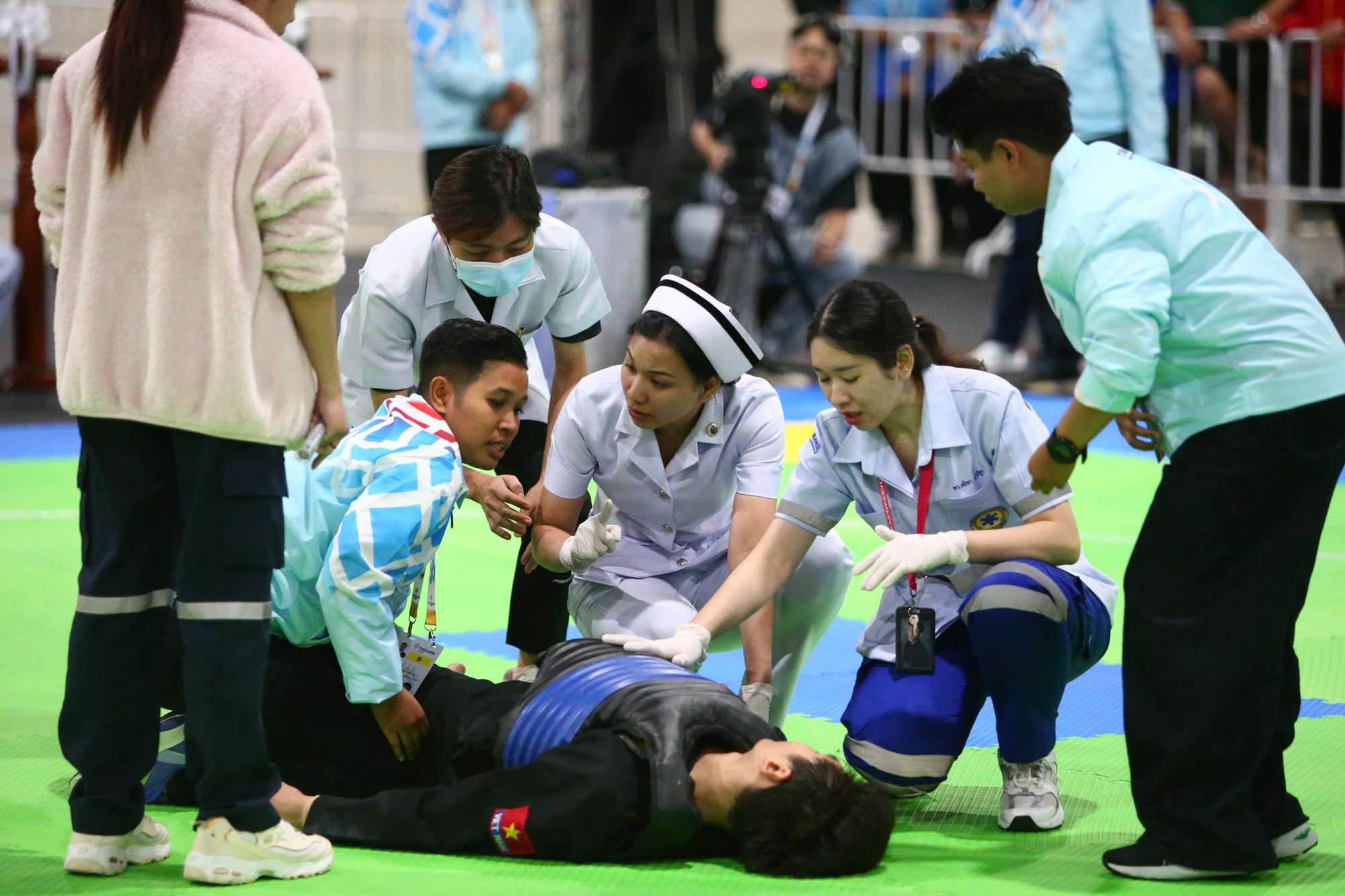 - Ảnh 3. - Ảnh 3.