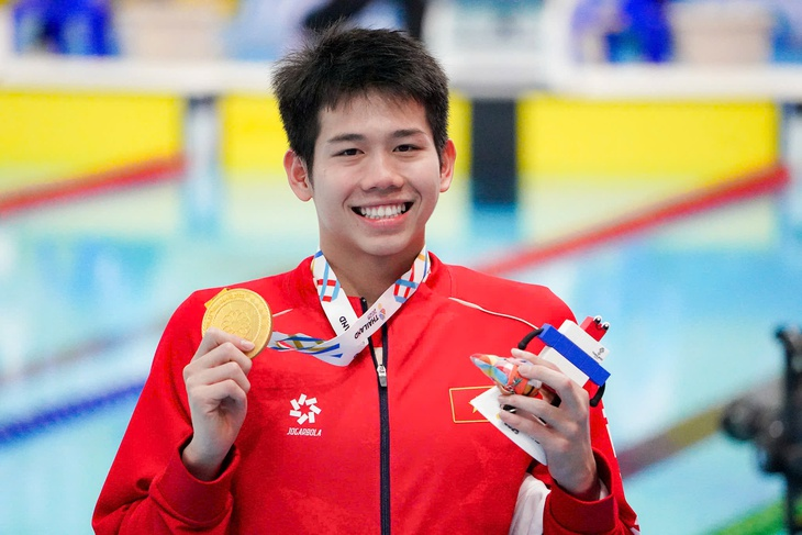 MXH điên đảo với pha nháy mắt chuẩn nam thần của kình ngư Việt Nam- Ảnh 1. MXH điên đảo với pha nháy mắt chuẩn nam thần của kình ngư Việt Nam- Ảnh 1.