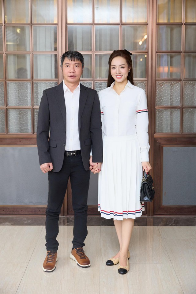 Vợ k&eacute;m 15 tuổi của NS C&ocirc;ng L&yacute; thừa nhận đ&atilde; thay đổi- Ảnh 2.