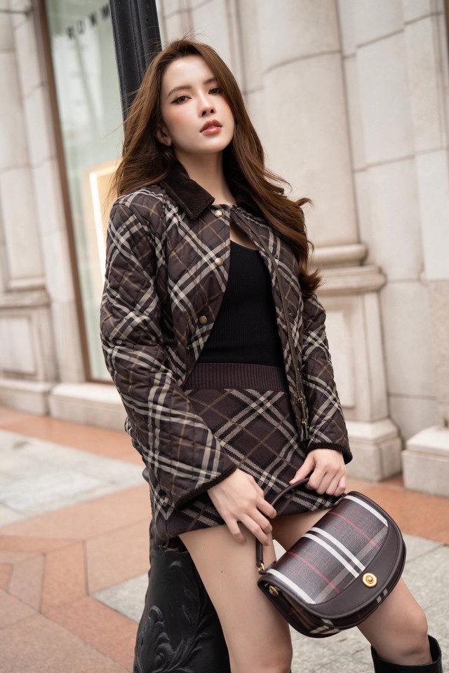 Thiều Bảo Tr&acirc;m hẹn h&ograve; bạn th&acirc;n Trấn Th&agrave;nh?- Ảnh 7.