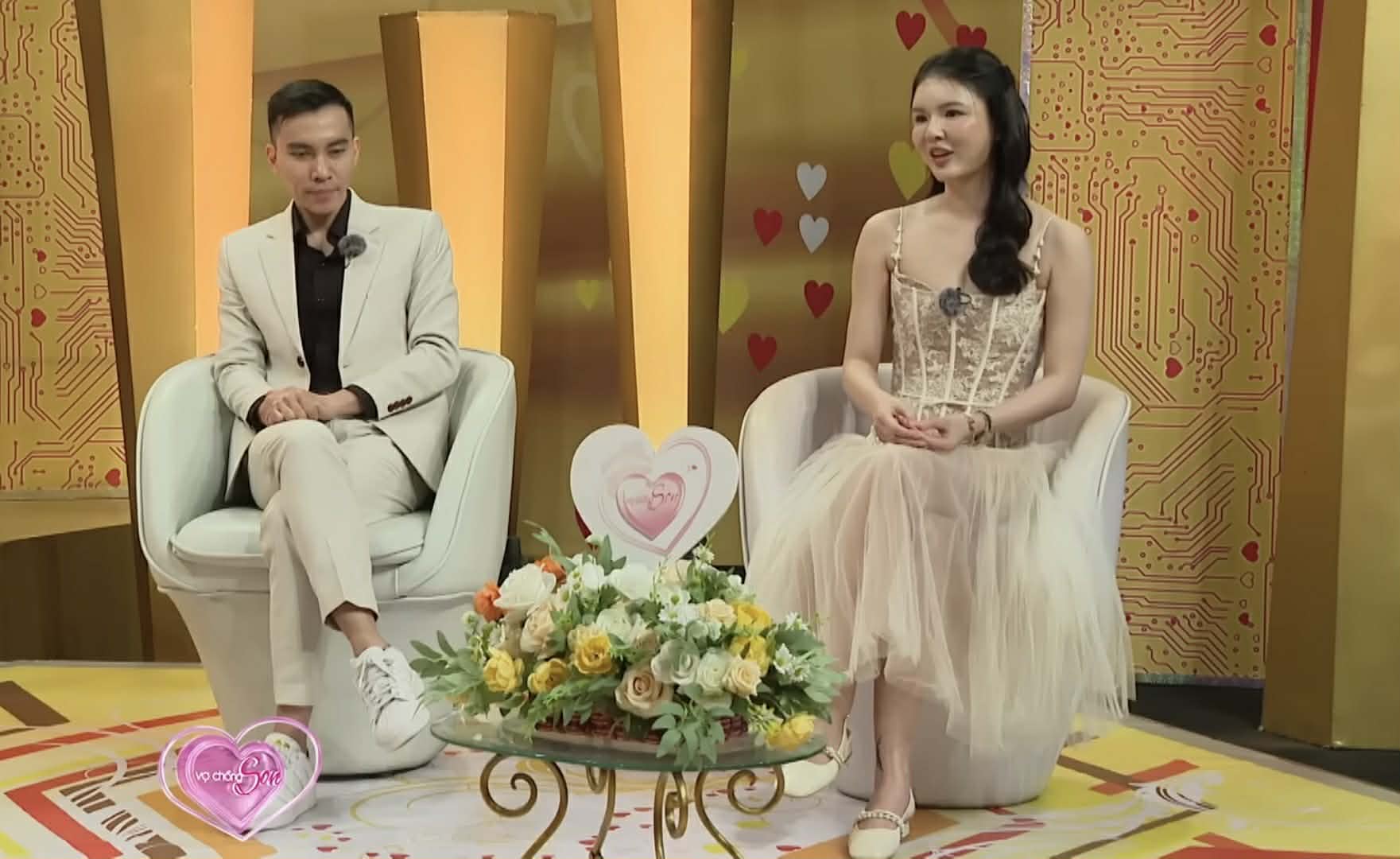 Chủ tiệm bánh mì “dụ” anh nhân viên văn phòng - Ảnh 4.