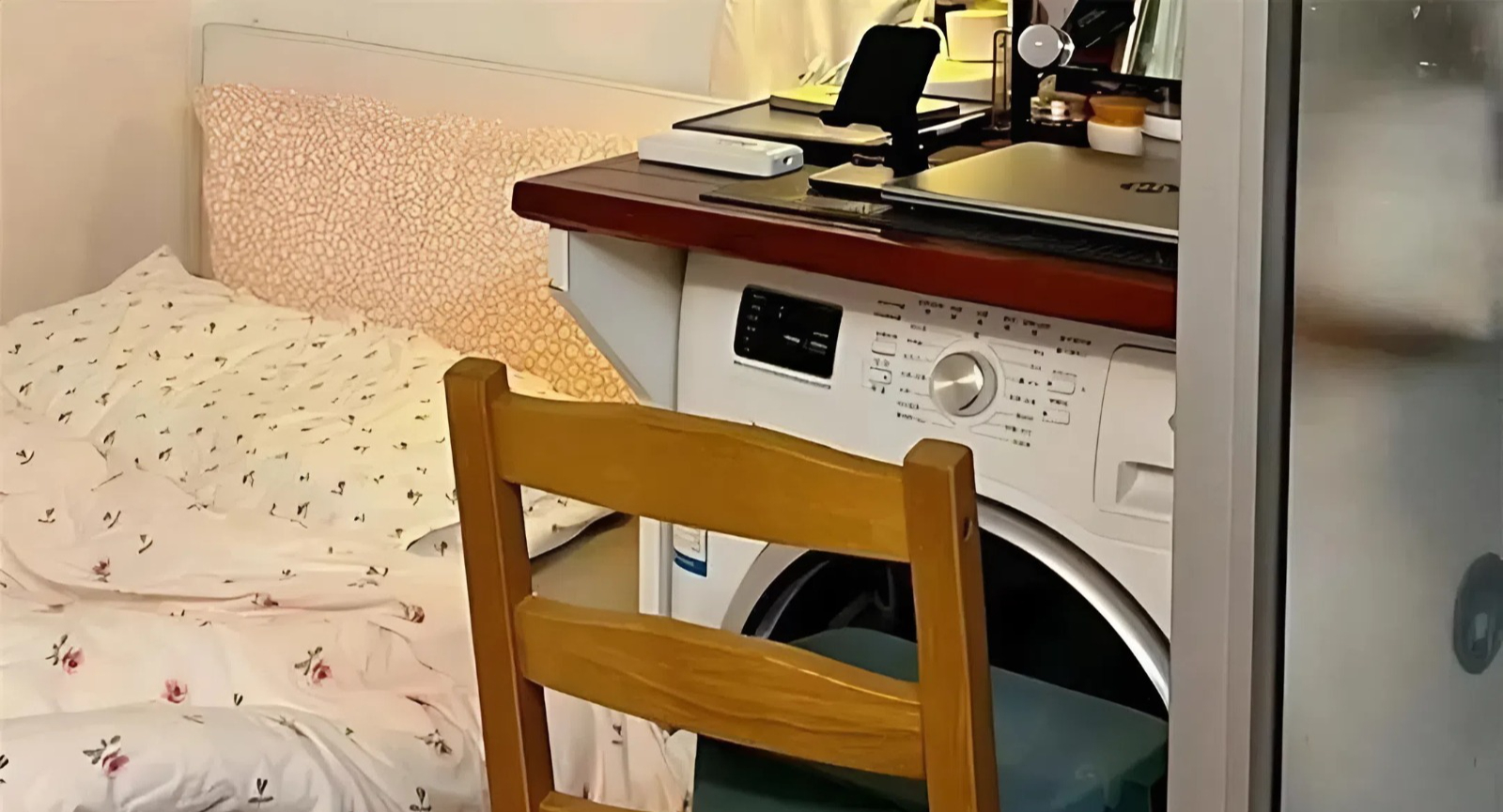 Thánh thần ơi: Nhà Hong Kong chỉ 5m² vẫn tận dụng được từng kẽ hở, muốn bái gia chủ làm sư phụ! - Ảnh 4.