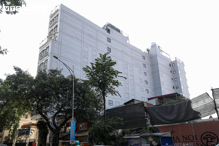 Bồi thường đất Hồ Ho&agrave;n Kiếm: Khu đất ' kim cương ' được đền b&ugrave; 400 tỷ đồng - Ảnh 10.