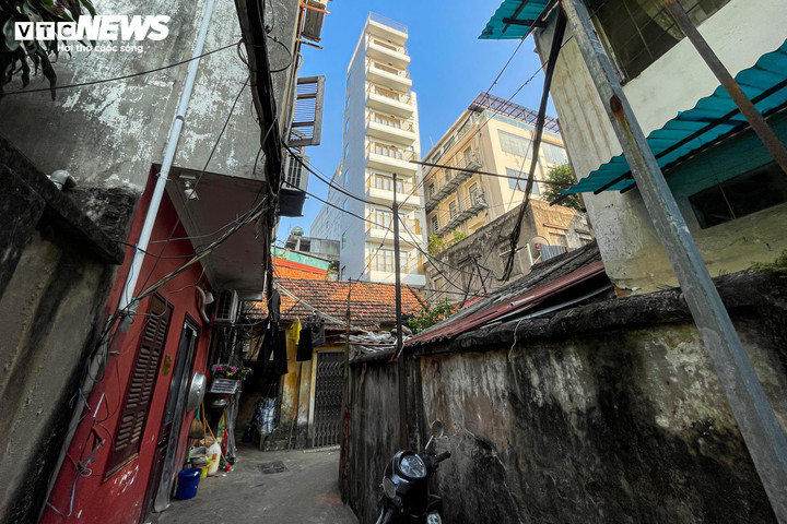 Bồi thường đất Hồ Ho&agrave;n Kiếm: Khu đất ' kim cương ' được đền b&ugrave; 400 tỷ đồng - Ảnh 11.