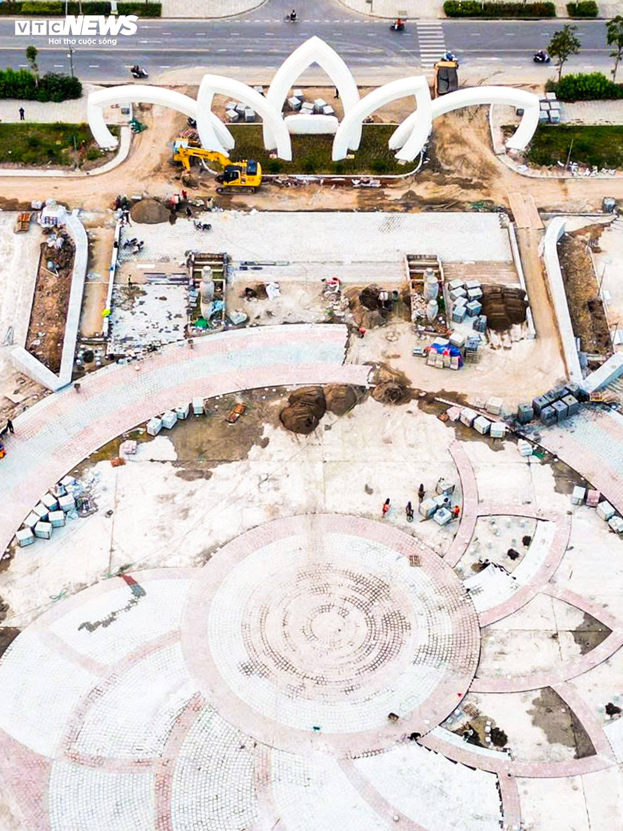 Công viên Gia Lâm hơn 280 tỷ đồng lộ diện với cổng hoa sen 5 cánh - Ảnh 5.