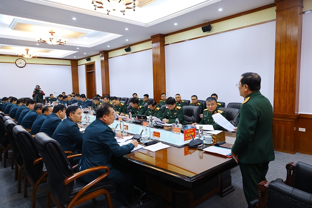 Kiểm tra, thông qua phương án cải tiến vũ khí, trang bị kỹ thuật của Quân chủng Phòng không - Không quân- Ảnh 1.