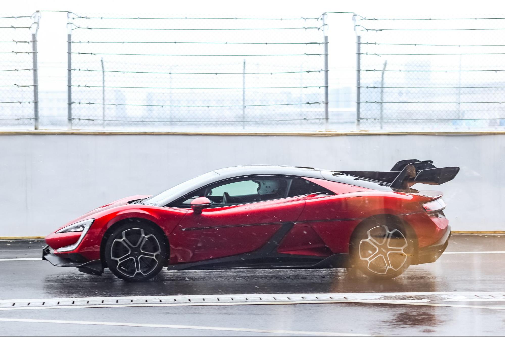 T&ocirc;i sang Trung Quốc trải nghiệm đường đua khổng lồ phủ trong tuyết d&agrave;y của BYD: Leo dốc c&aacute;t, bơi trong nước, nghi&ecirc;ng 30 độ đều trong &lsquo;1 nốt nhạc&rsquo;- Ảnh 15.