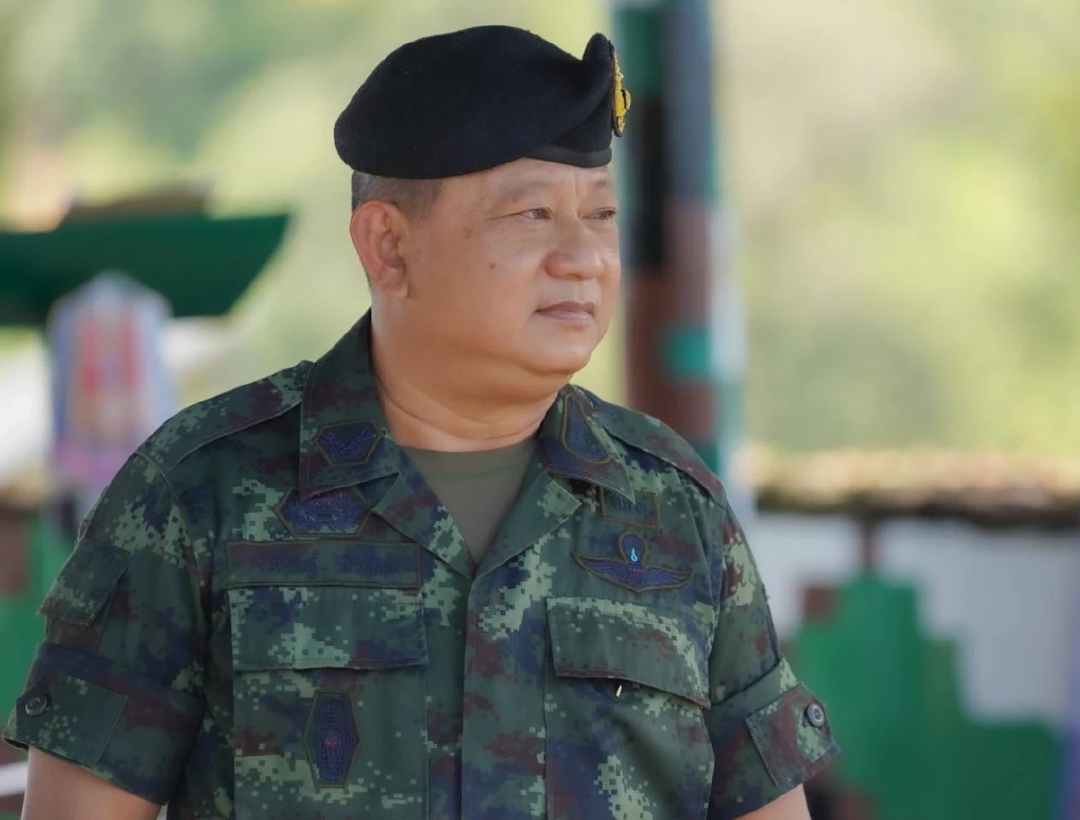 Bác sĩ quân y cảnh báo 6 thói quen "phá gan" nhanh khủng khiếp nhiều người làm mỗi ngày- Ảnh 1.