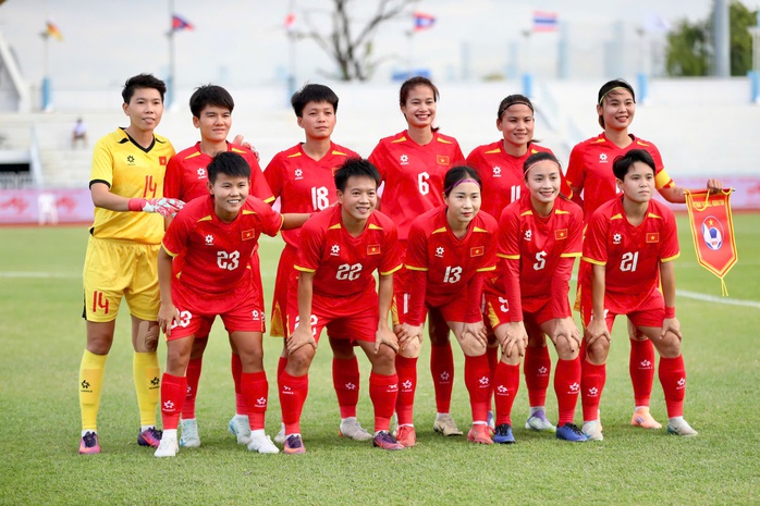 Chung kết b&oacute;ng đ&aacute; nữ SEA Games 33: Ng&ocirc;i hậu đối diện với thế lực mới - Ảnh 1.