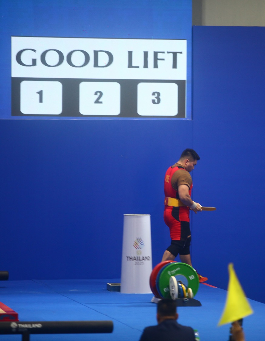 Hạ Thái Lan giành HCV, lực sĩ Việt Nam tố bị xử ép: “Đấu giải quốc tế chẳng ai bắt lỗi như thế” - Ảnh 2.