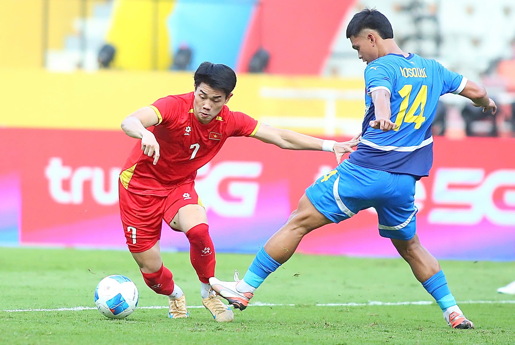 Đội hình U22 Việt Nam vs U22 Thái Lan: HLV Kim Sang-sik "lấy tĩnh chế động" để giành HCV SEA Games? - Ảnh 2. Đội hình U22 Việt Nam vs U22 Thái Lan: HLV Kim Sang-sik "lấy tĩnh chế động" để giành HCV SEA Games? - Ảnh 2.