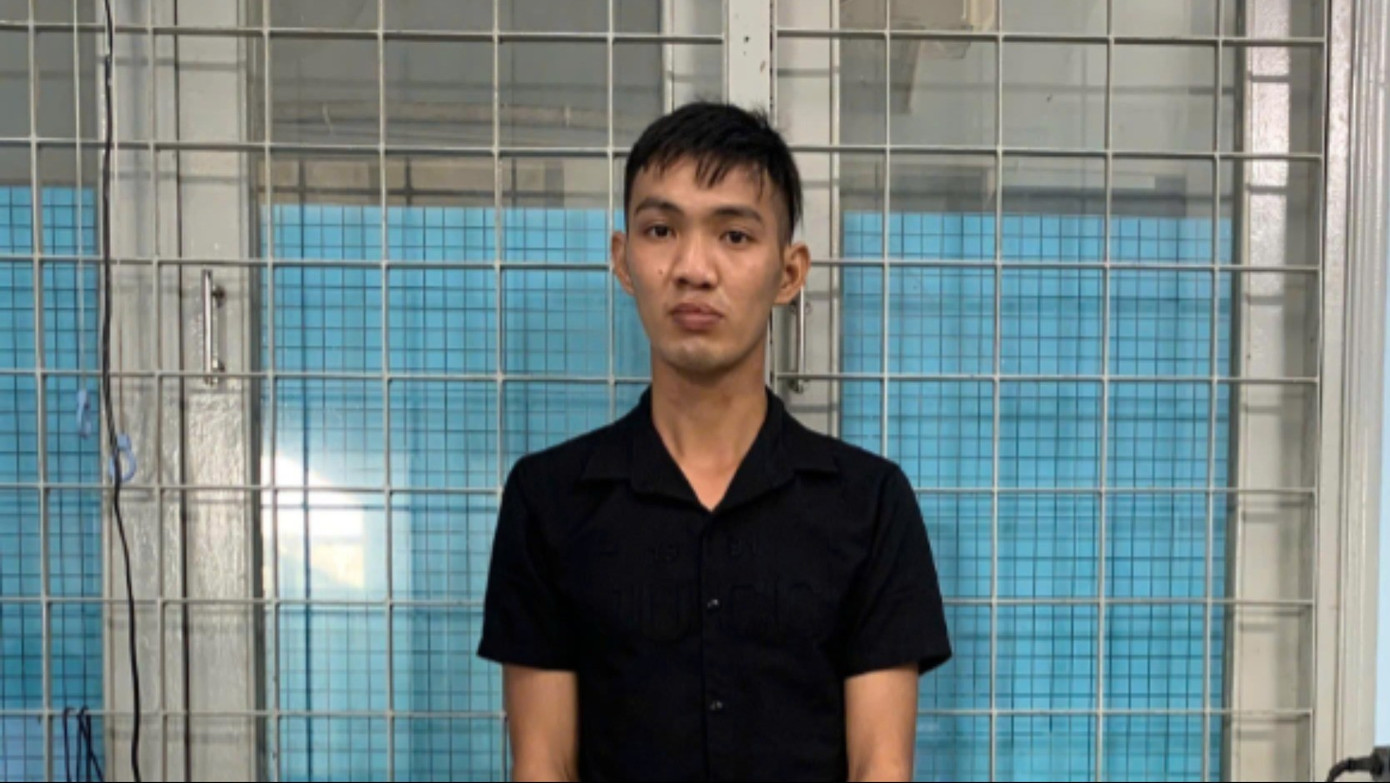 Bắt nghi phạm hiếp d&acirc;m b&eacute; g&aacute;i 15 tuổi ở Đồng Th&aacute;p g&acirc;y chấn động dư luận - Ảnh 1.