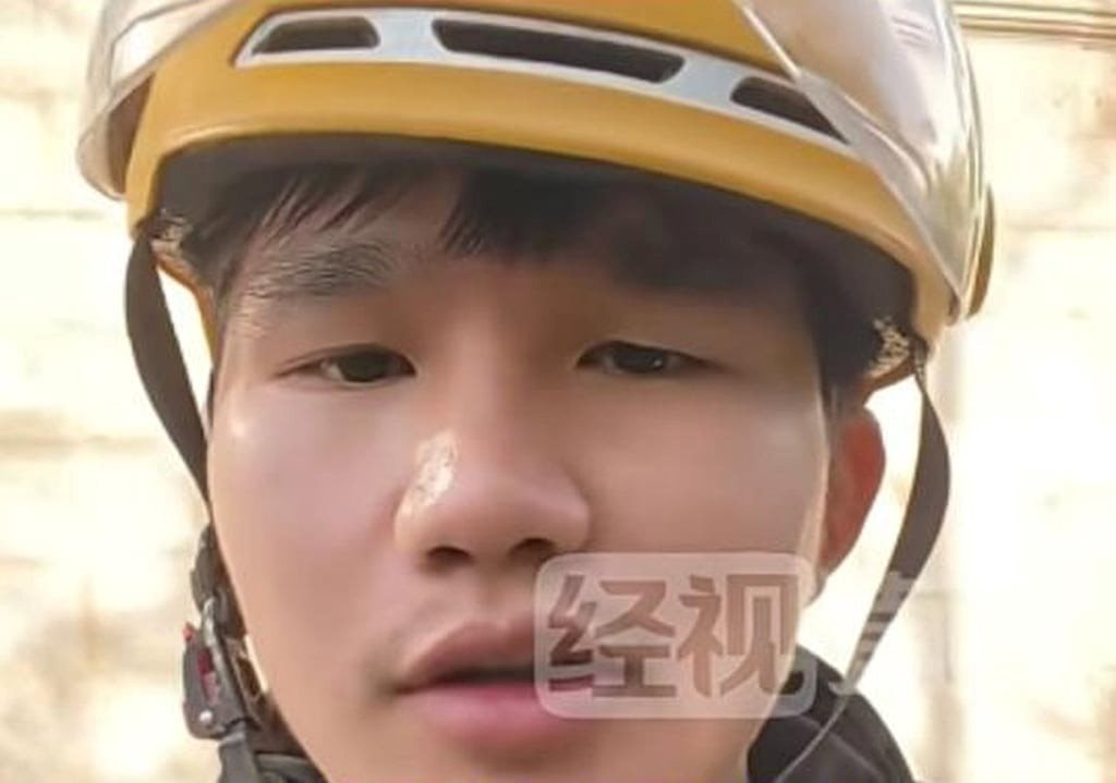 Anh shipper tiết kiệm được  4,2 tỷ sau 5 năm, được gọi l&agrave; &lsquo;vua giao h&agrave;ng&rsquo;: &lsquo;T&ocirc;i l&agrave;m việc 13 tiếng/ng&agrave;y, 7 ng&agrave;y tuần, kh&ocirc;ng chi g&igrave; ngo&agrave;i nhu yếu phẩm cơ bản&rsquo; - Ảnh 1.