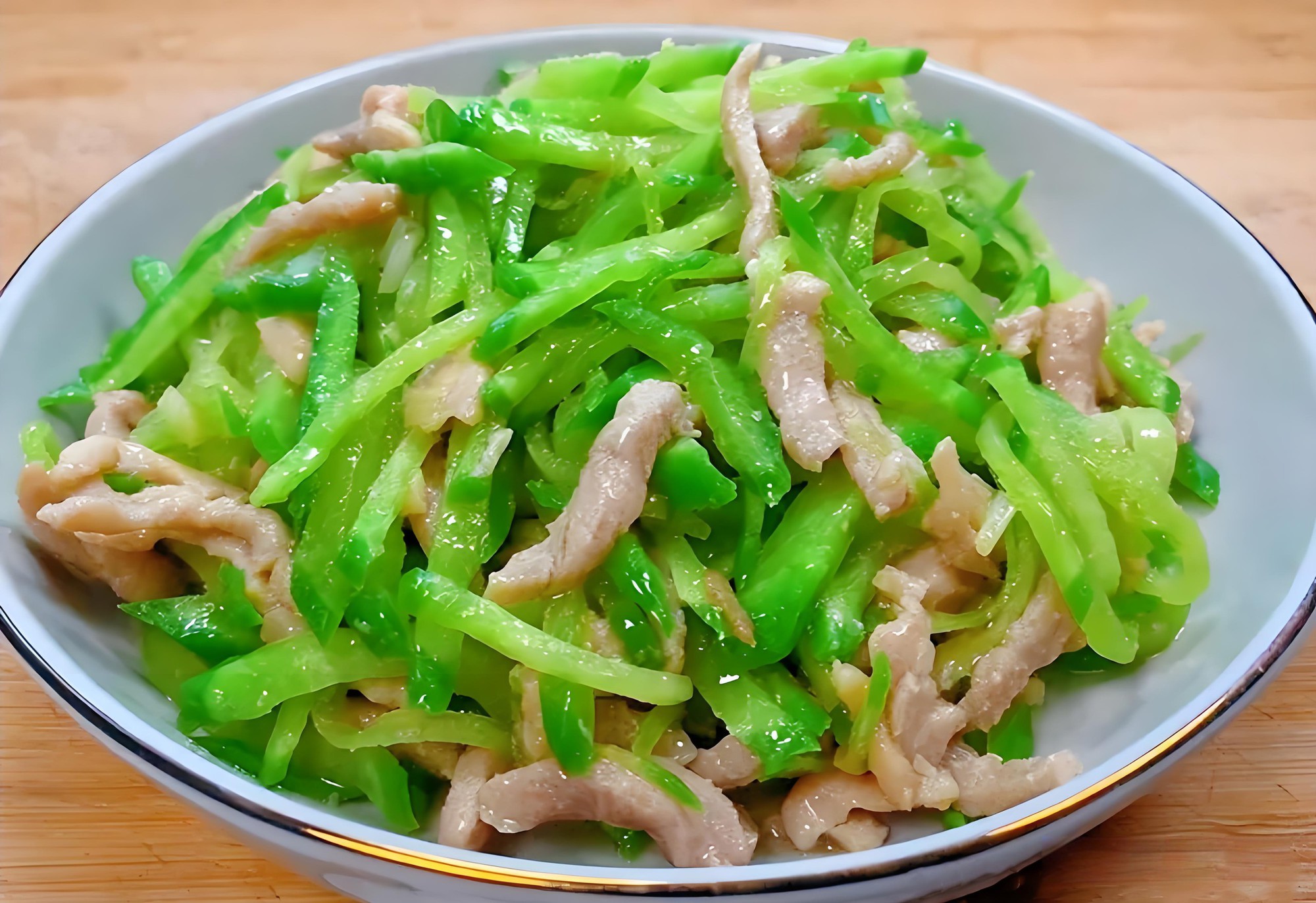 Đừng gh&eacute;t loại "rau" n&agrave;y chỉ v&igrave; c&aacute;i t&ecirc;n: Ăn v&agrave;o ng&agrave;y lạnh th&igrave; tuyệt ngon lại tốt tựa nh&acirc;n s&acirc;m, lợi ti&ecirc;u h&oacute;a, "đại bổ" cho phổi - Ảnh 4.