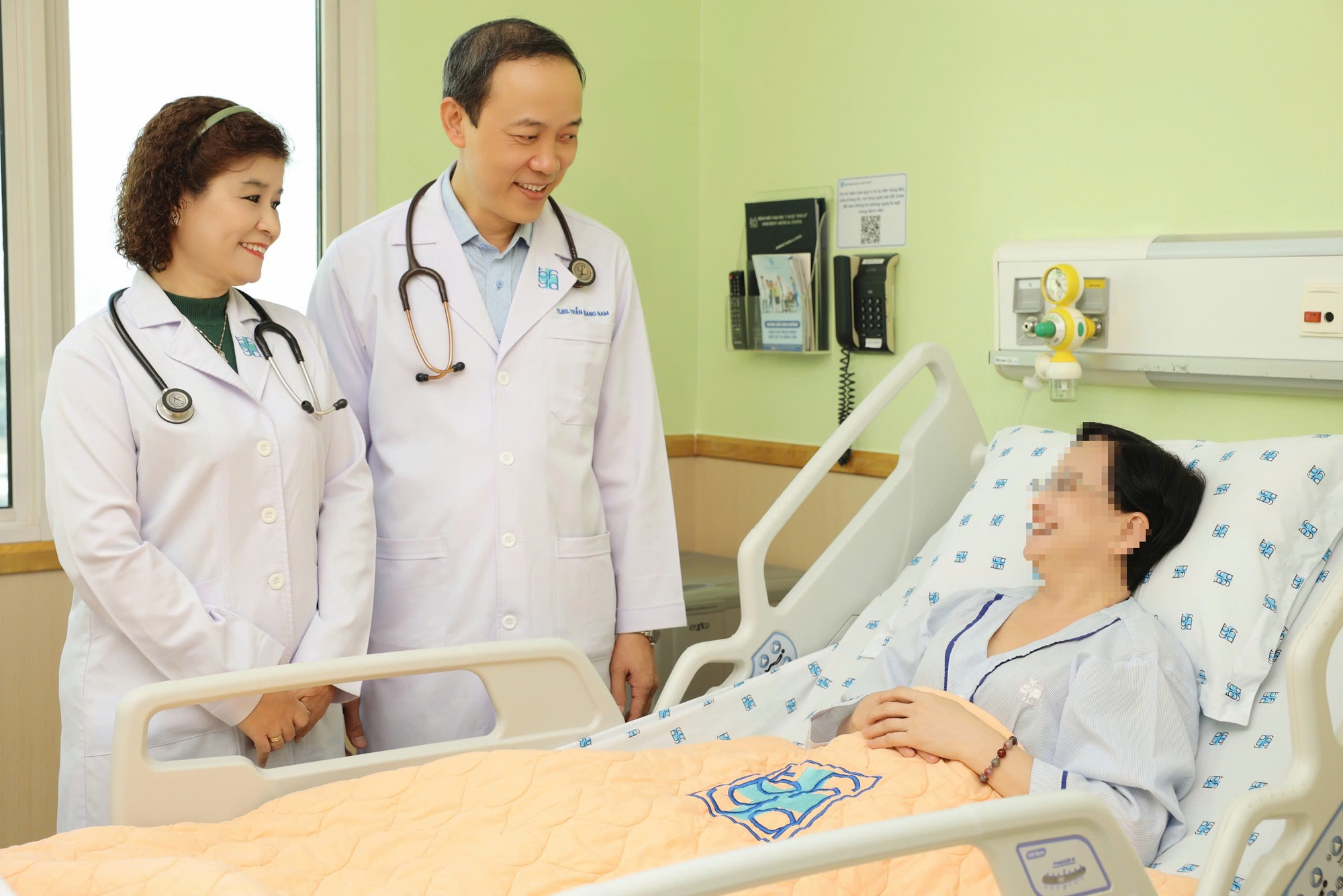 Chuyên Gia Lý Giải Chuyện Bốc Hỏa Chốn Phòng The Ở Phụ Nữ Tiền Mãn Kinh Và Chuyện Phòng The - Ảnh 1.