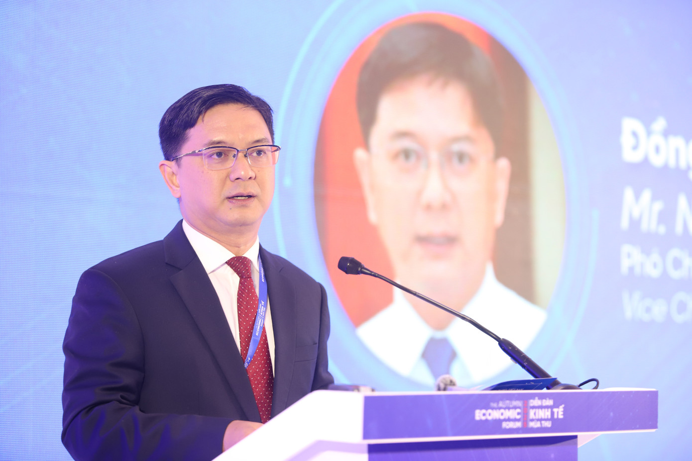 Ph&acirc;n c&ocirc;ng c&ocirc;ng t&aacute;c UBND TPHCM: Chủ tịch v&agrave; 9 Ph&oacute; Chủ tịch nhiệm kỳ 2021 - 2026 - Ảnh 3.