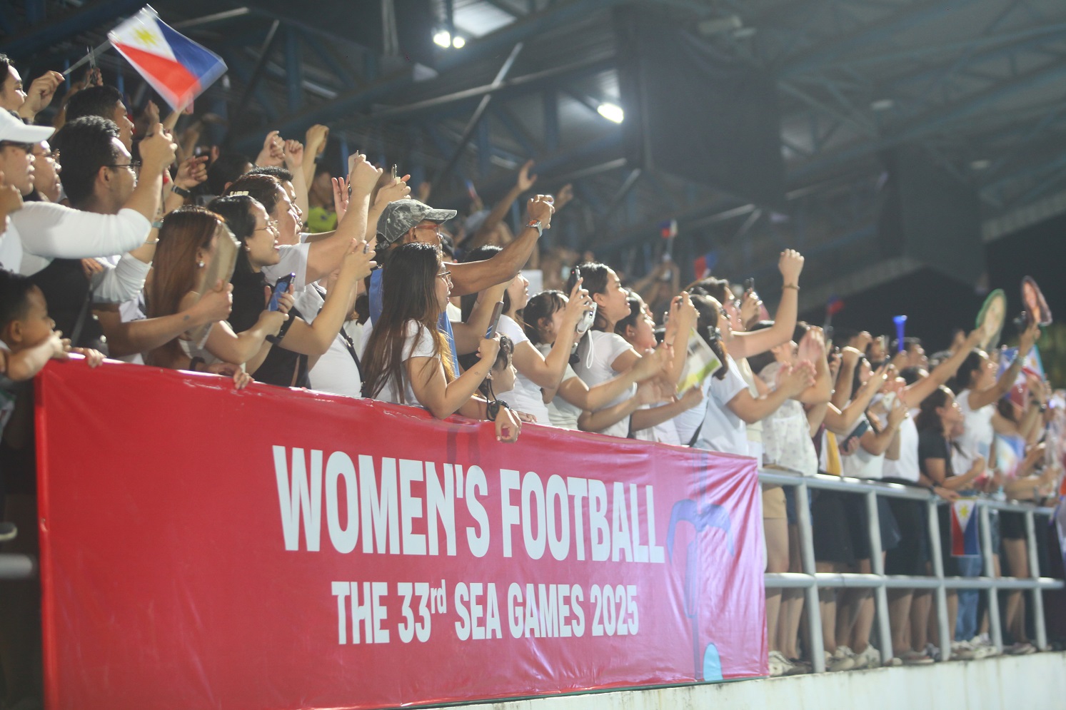 - Ảnh 4. - Ảnh 4.